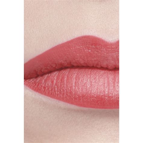 ROUGE ALLURE VELVET Le rouge velours lumineux 38 